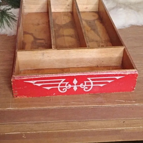. Vintage Wooden Drawer Divider - Red & White Wood Utensil Organizer - Picture 2 of 9